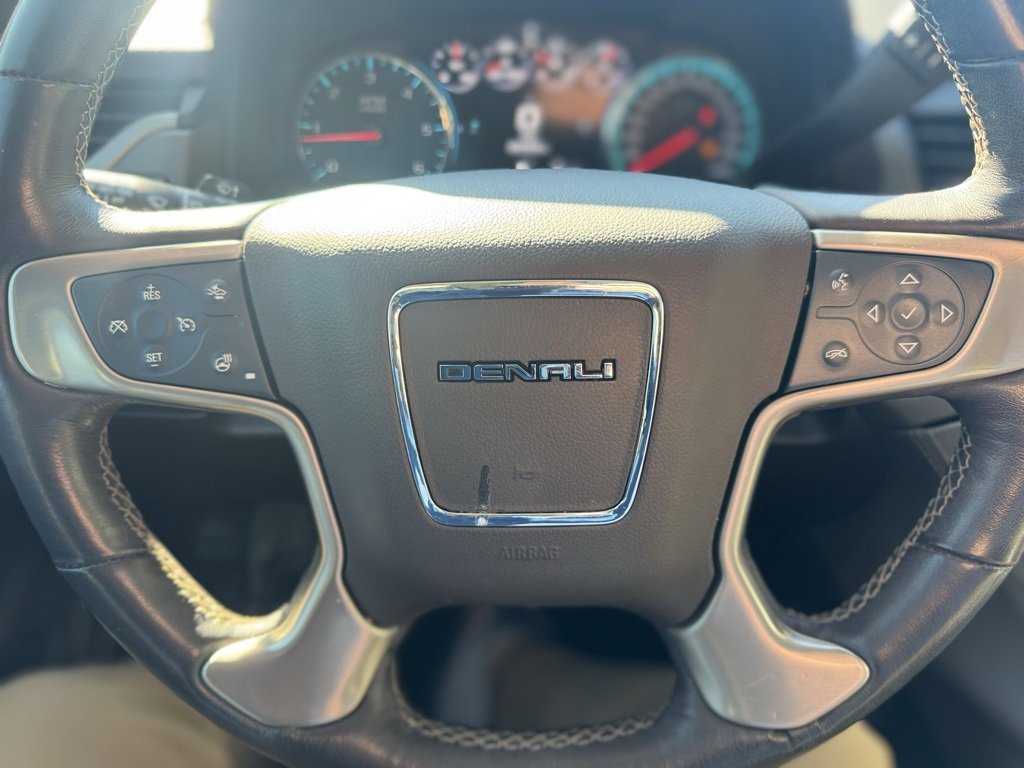 Used 2019 GMC Yukon Denali w/ Denali Ultimate Package image 12