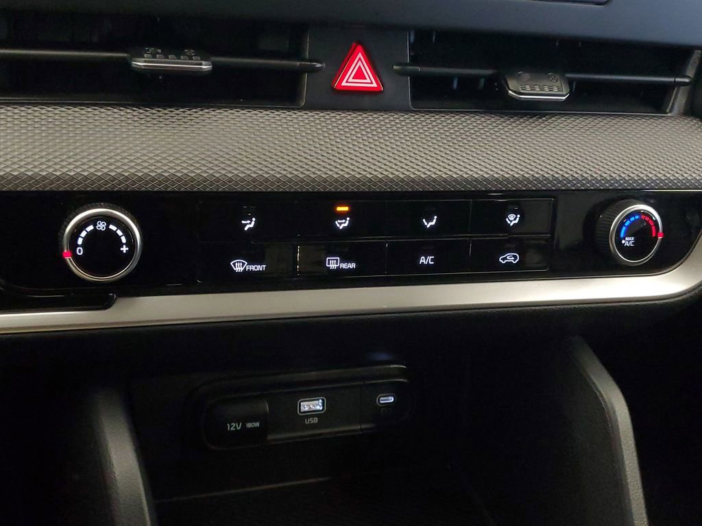 Used 2023 Kia Sportage LX image 21