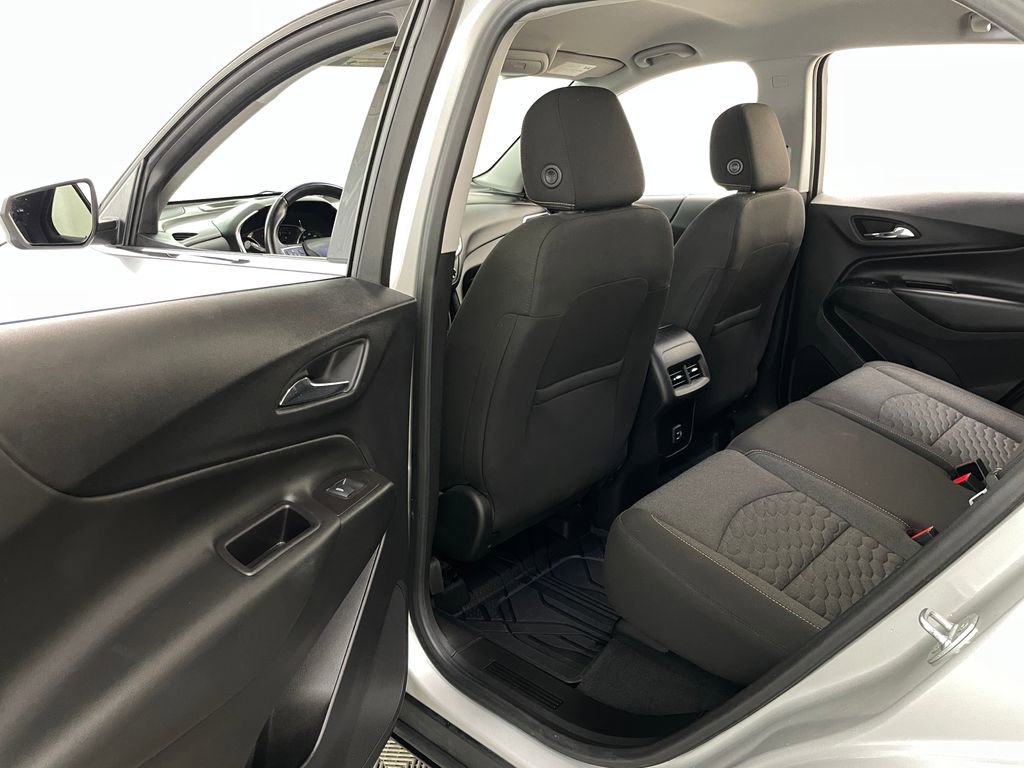Used 2020 Chevrolet Equinox LT image 42
