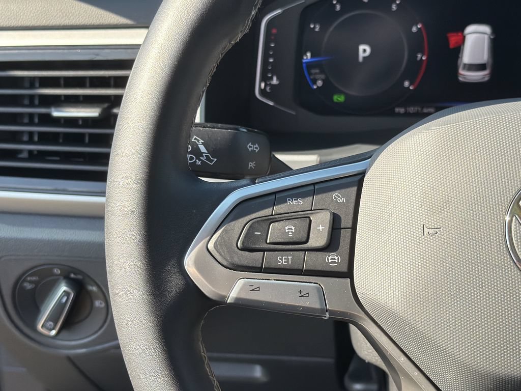 Used 2023 Volkswagen Atlas SE w/ Panoramic Sunroof Package FWD image 27