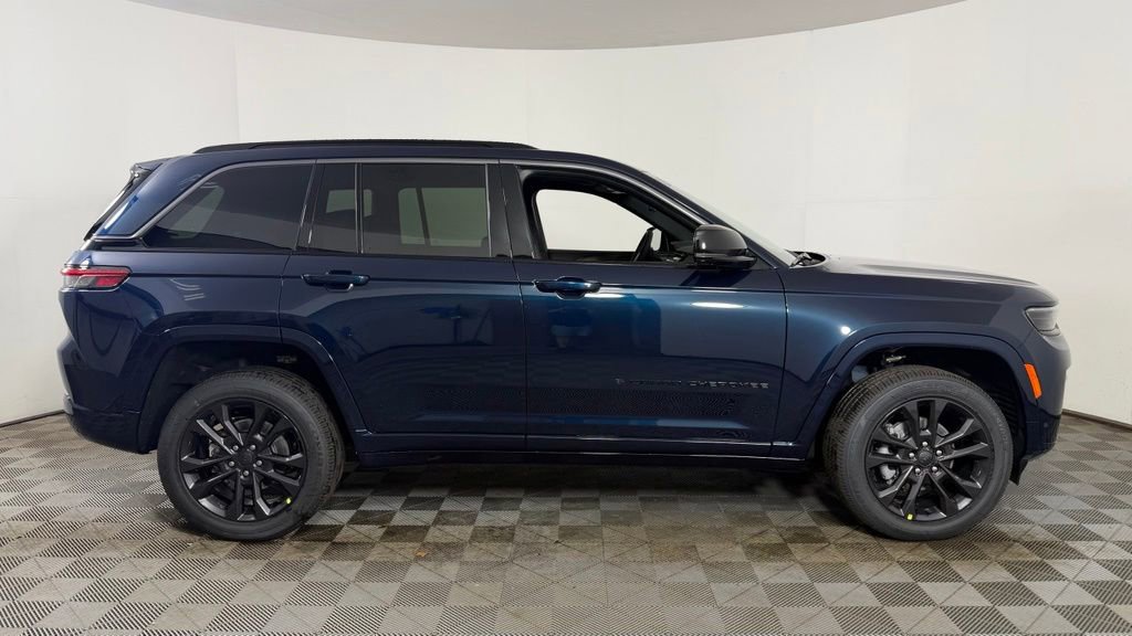 New 2026 Jeep Grand Cherokee Limited AWD/4WD image 8