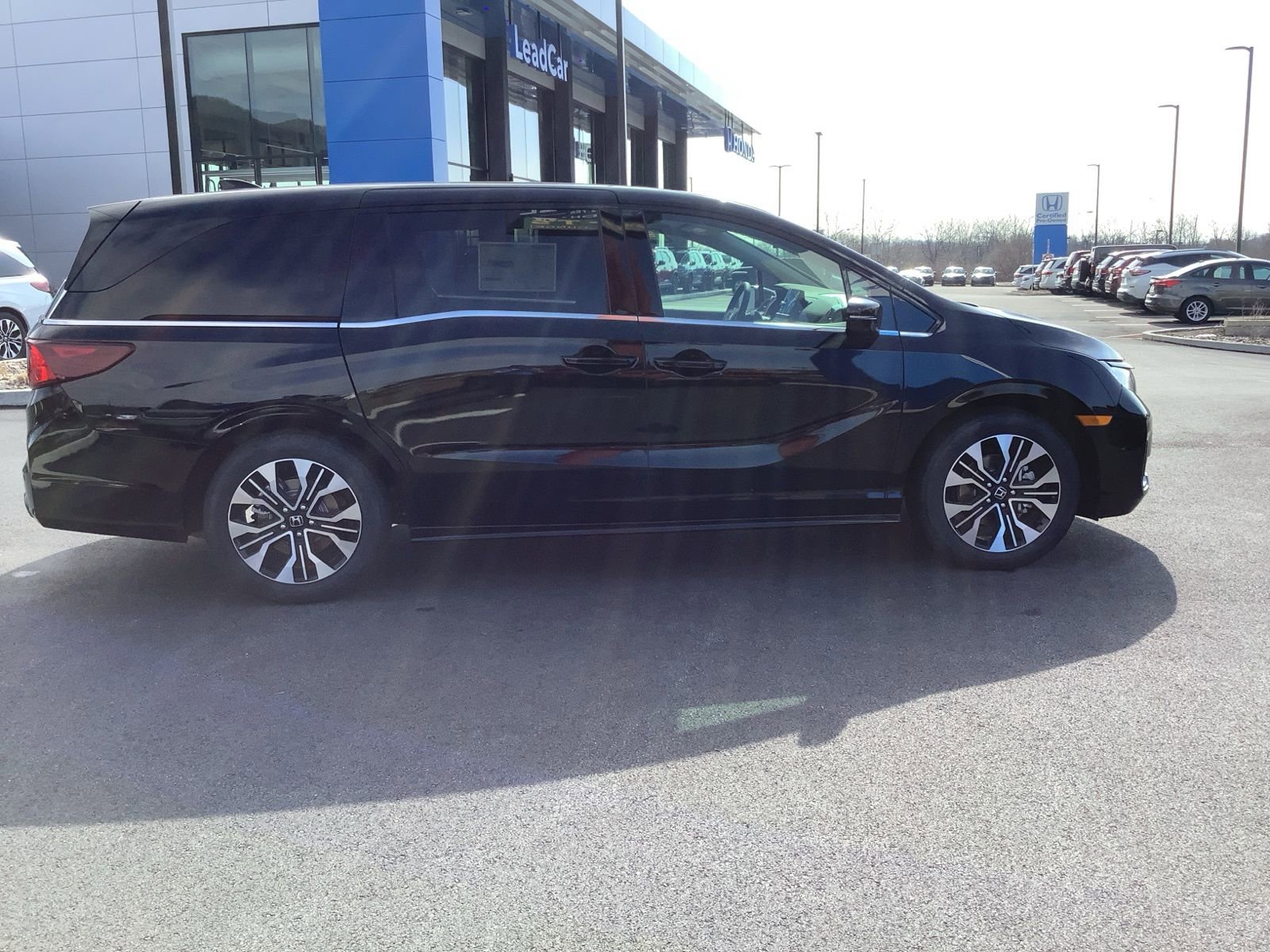 New 2026 Honda Odyssey Elite image 7