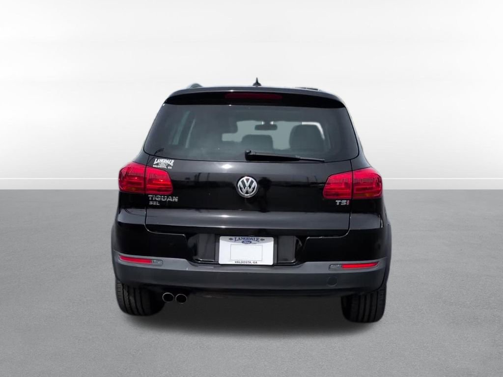 Used 2017 Volkswagen Tiguan SEL FWD image 7