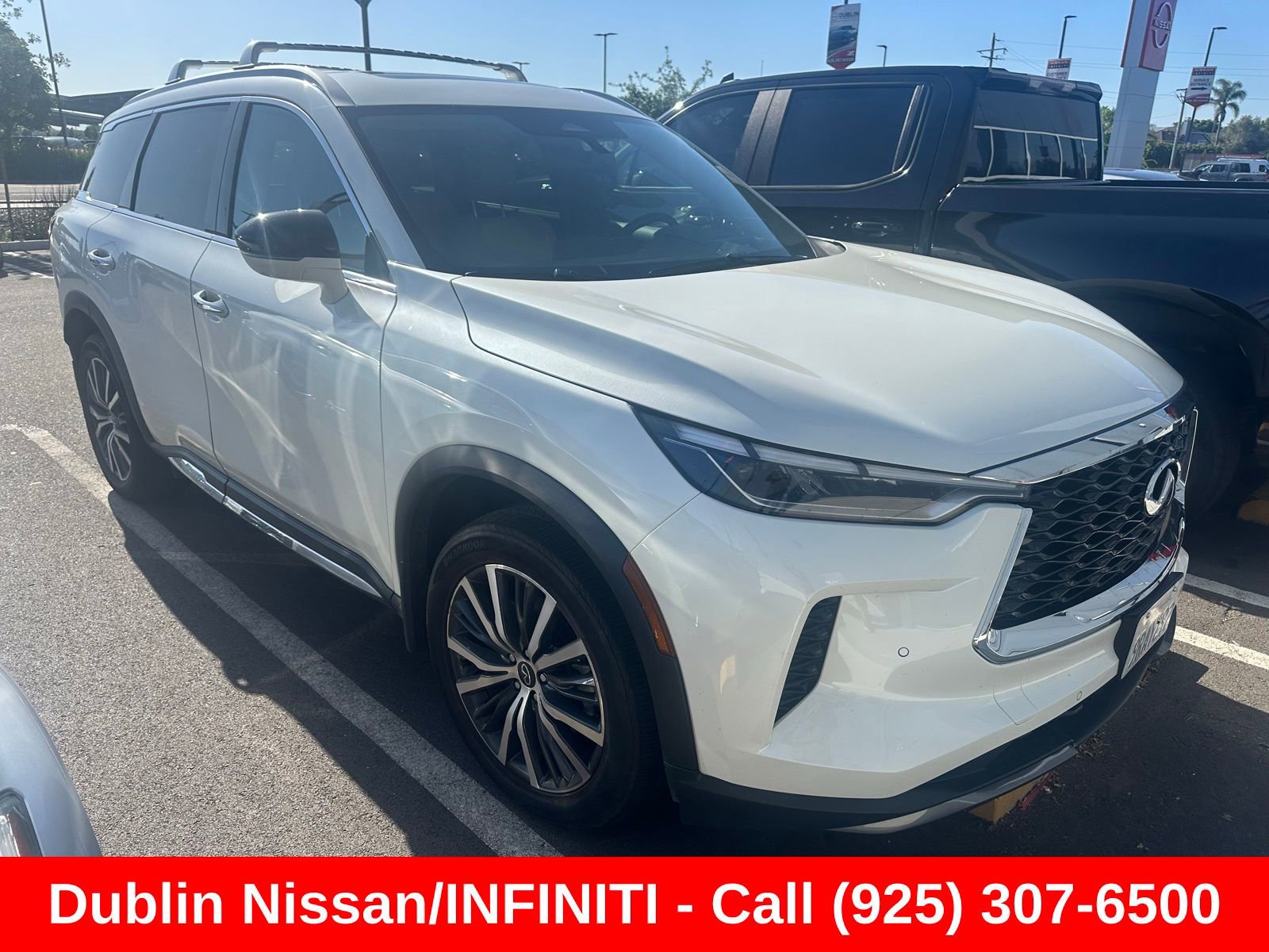 Used 2025 INFINITI QX60 Sensory w/ Vision Package