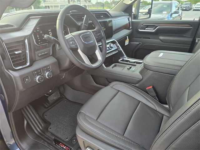 New 2026 GMC Sierra 2500 Denali w/ Denali Reserve Package image 19