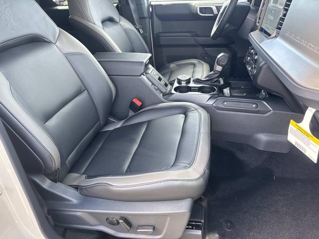 New 2026 Ford Bronco Outer Banks AWD/4WD image 11
