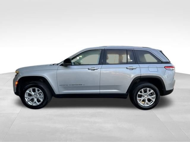 Used 2023 Jeep Grand Cherokee Limited image 4