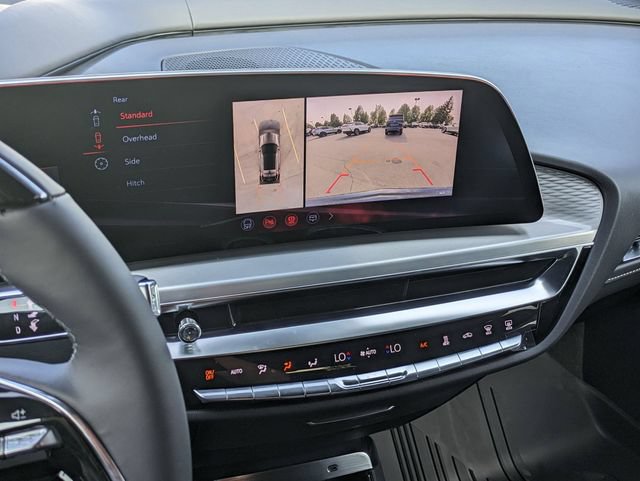 New 2026 Cadillac Lyriq V AWD/4WD image 16