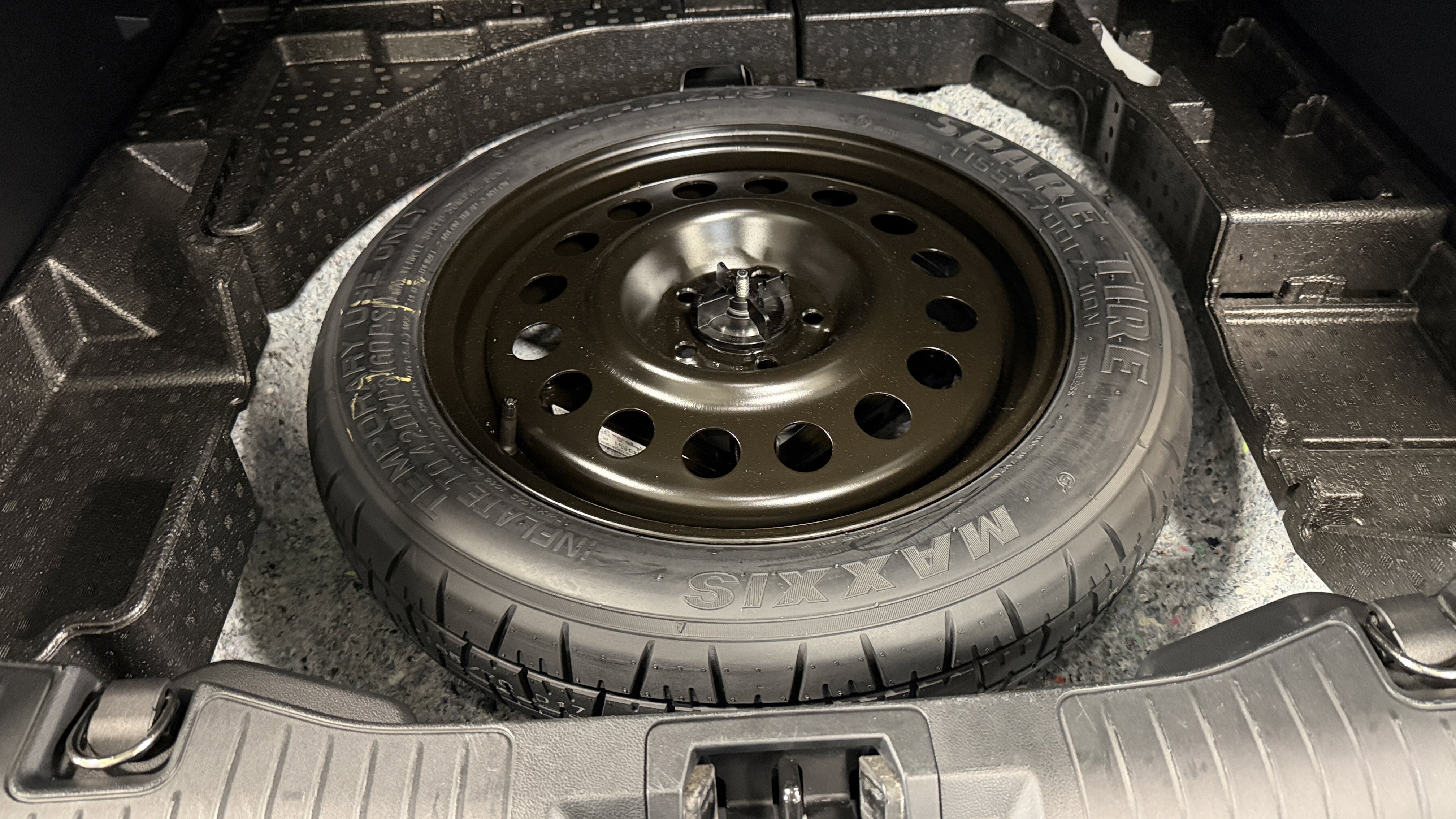 Used 2023 Ford Escape Platinum image 29