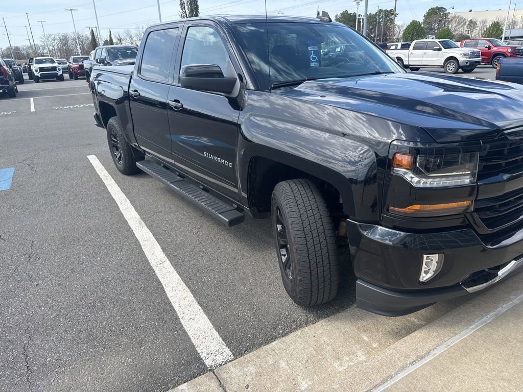 Used 2017 Chevrolet Silverado 1500 LT w/ All Star Edition image 5