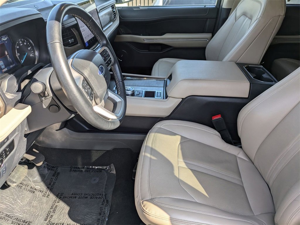 Used 2024 Ford Expedition Max Limited image 24