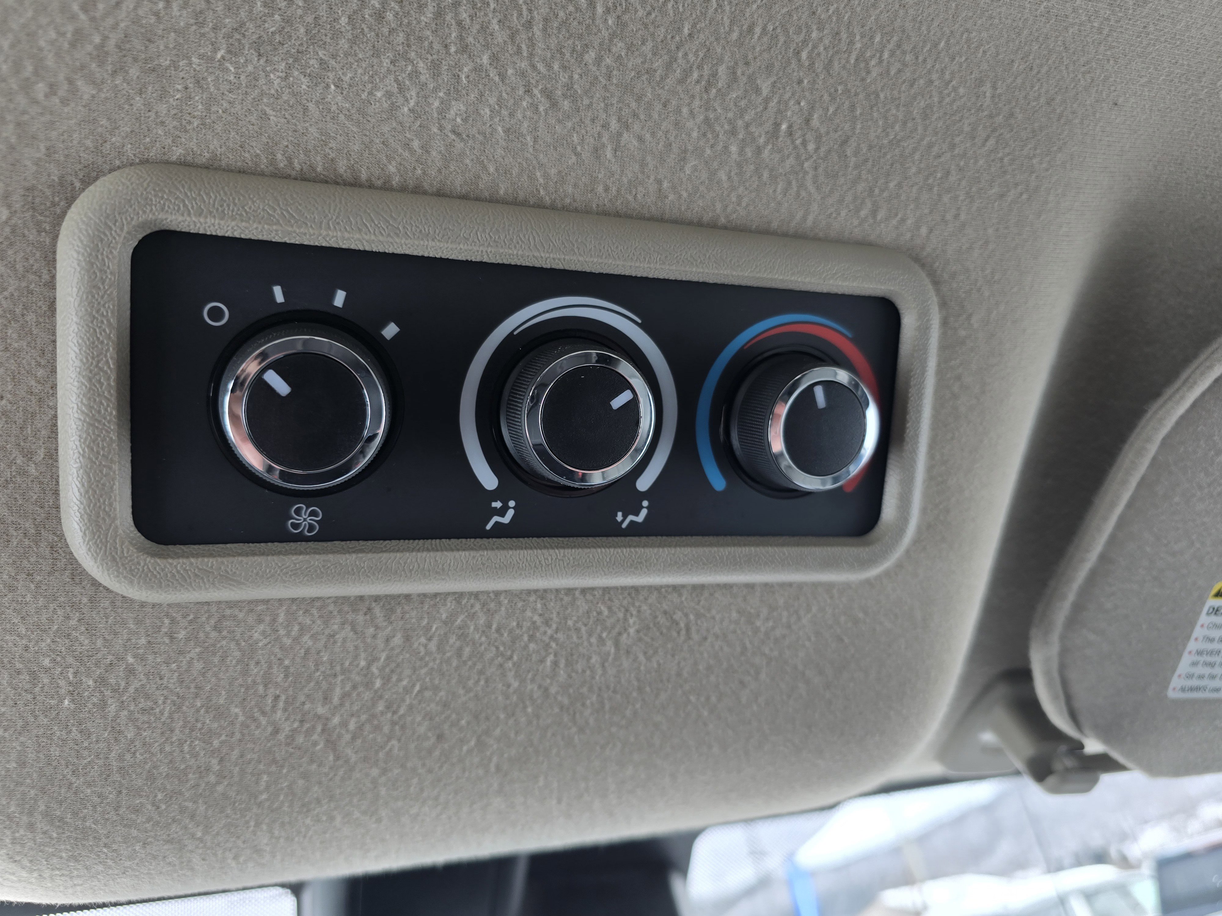 Used 2024 Chevrolet Express 3500 LS image 33