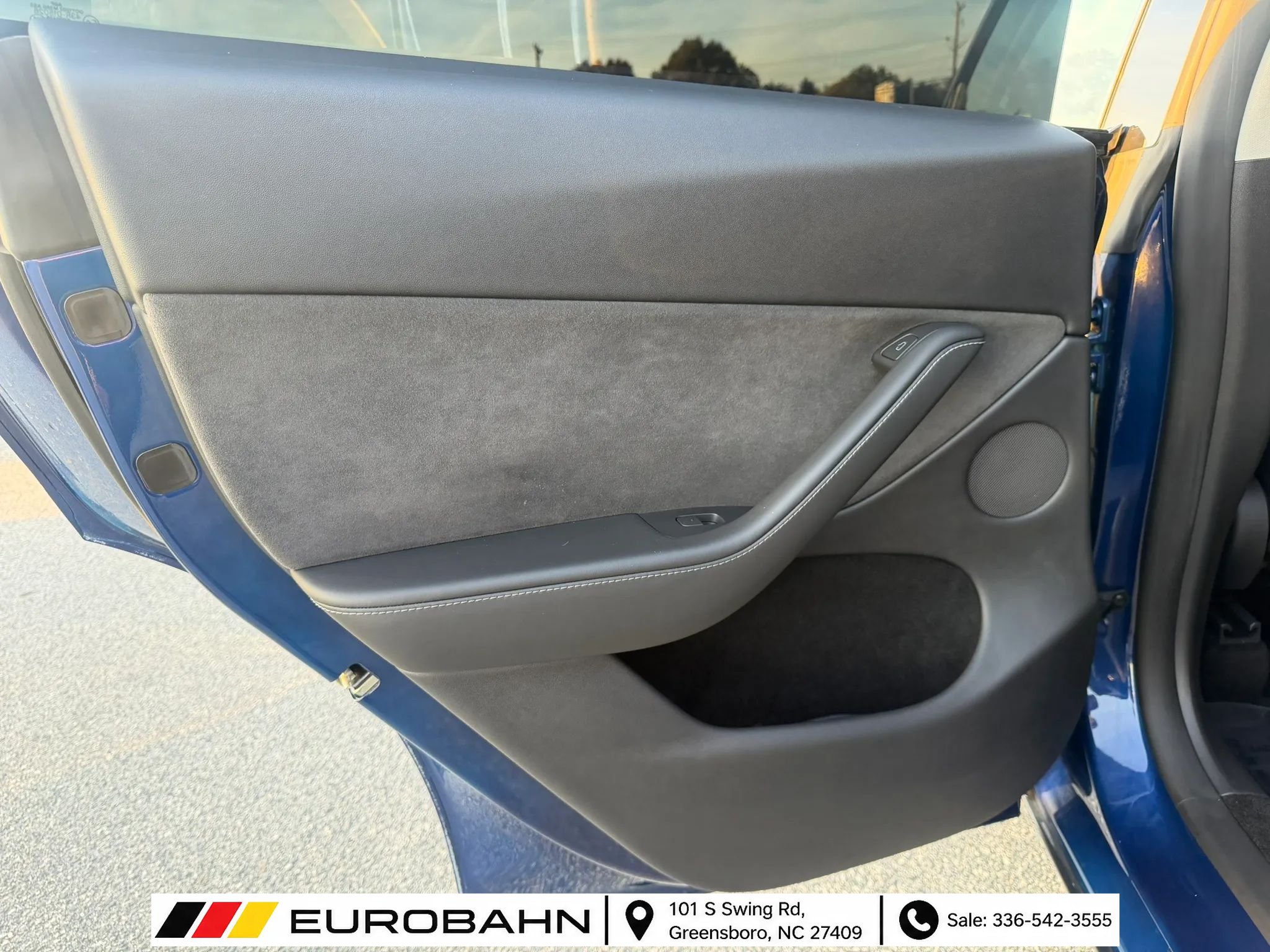 Used 2024 Tesla Model Y Long Range AWD/4WD image 10