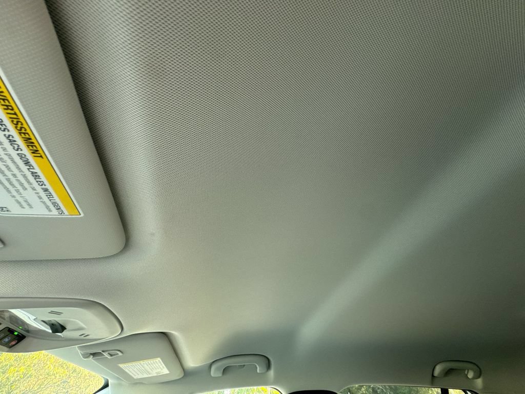 New 2026 Chevrolet Trax LT w/ LT Convenience Package FWD image 20