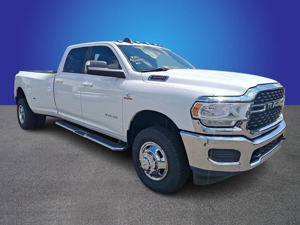 Used 2022 RAM 3500 Big Horn AWD/4WD image 3