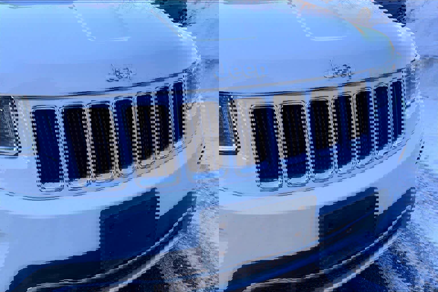 Used 2015 Jeep Grand Cherokee Limited image 32