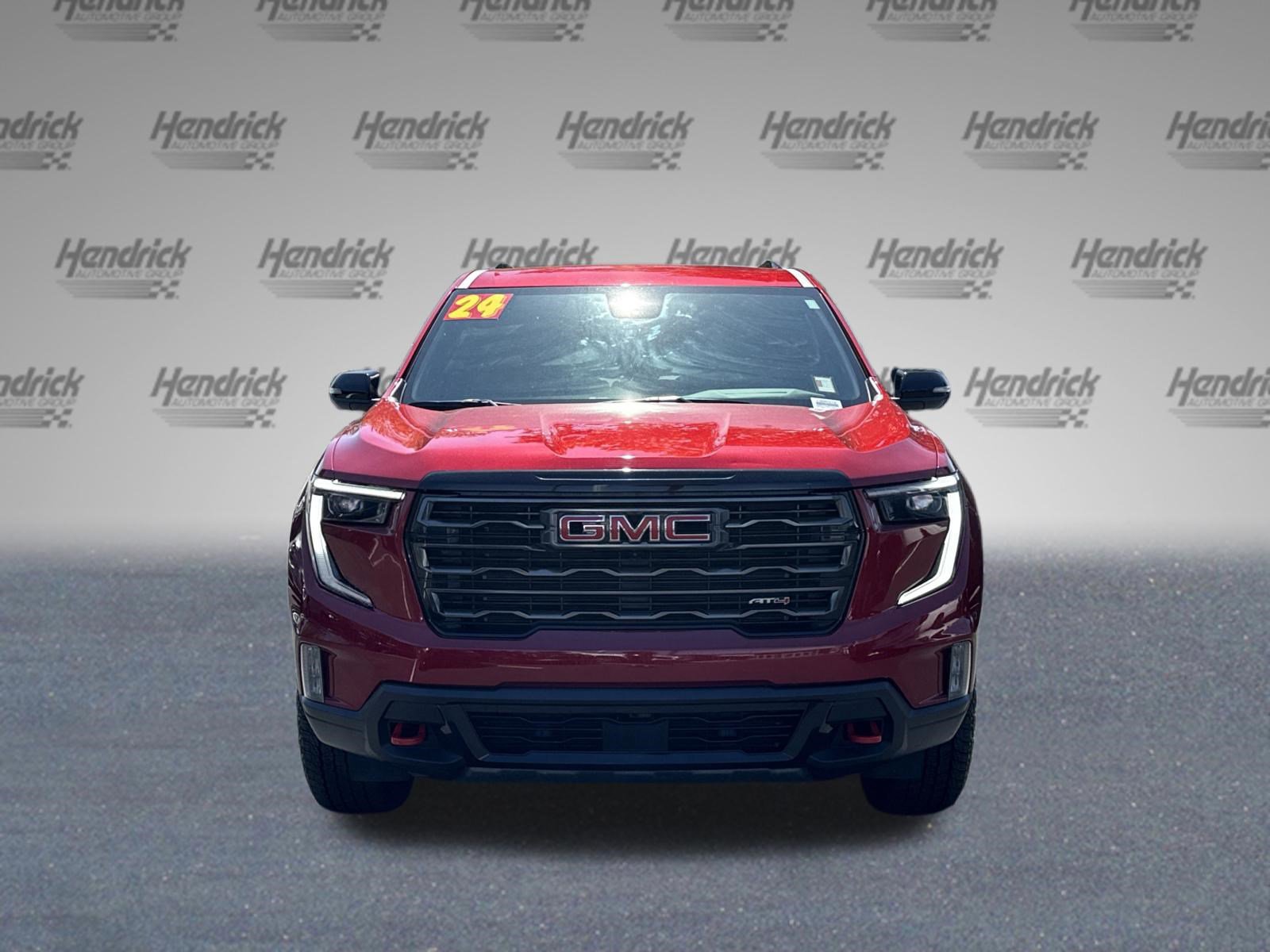 Used 2024 GMC Acadia AT4 image 3