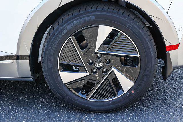 New 2026 Hyundai Ioniq 5 Limited RWD image 8