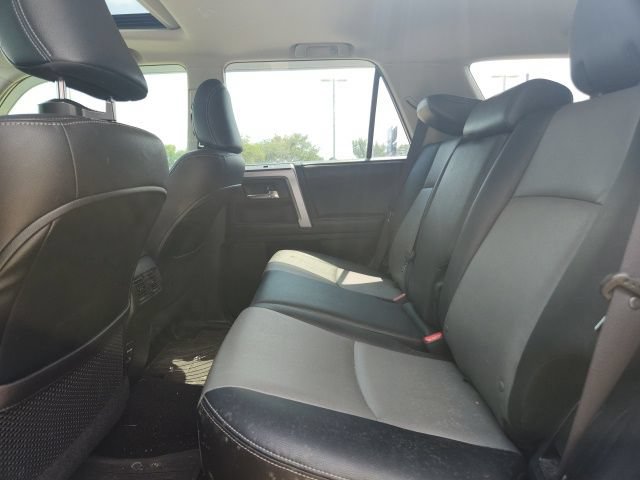 Used 2016 Toyota 4Runner SR5 Premium RWD image 19