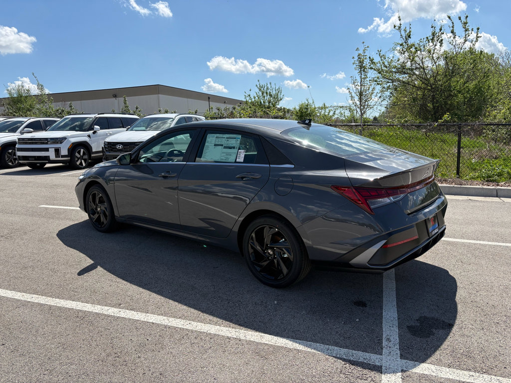 New 2026 Hyundai Elantra SEL Sport Premium FWD image 3
