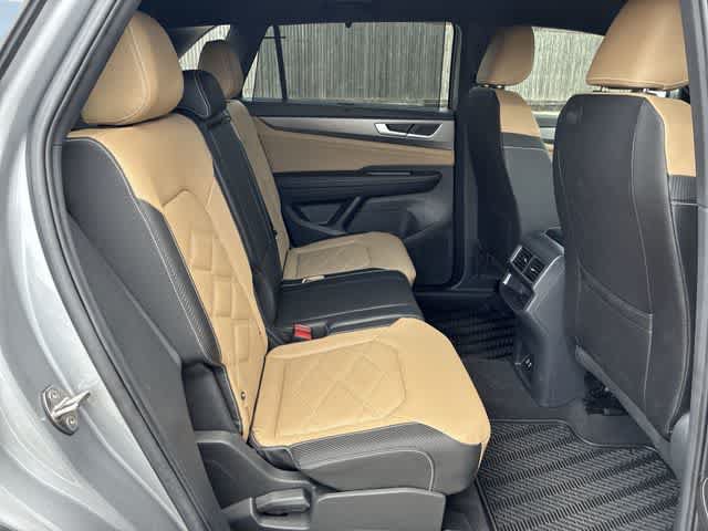 Used 2026 Volkswagen Atlas Cross Sport SE FWD image 21