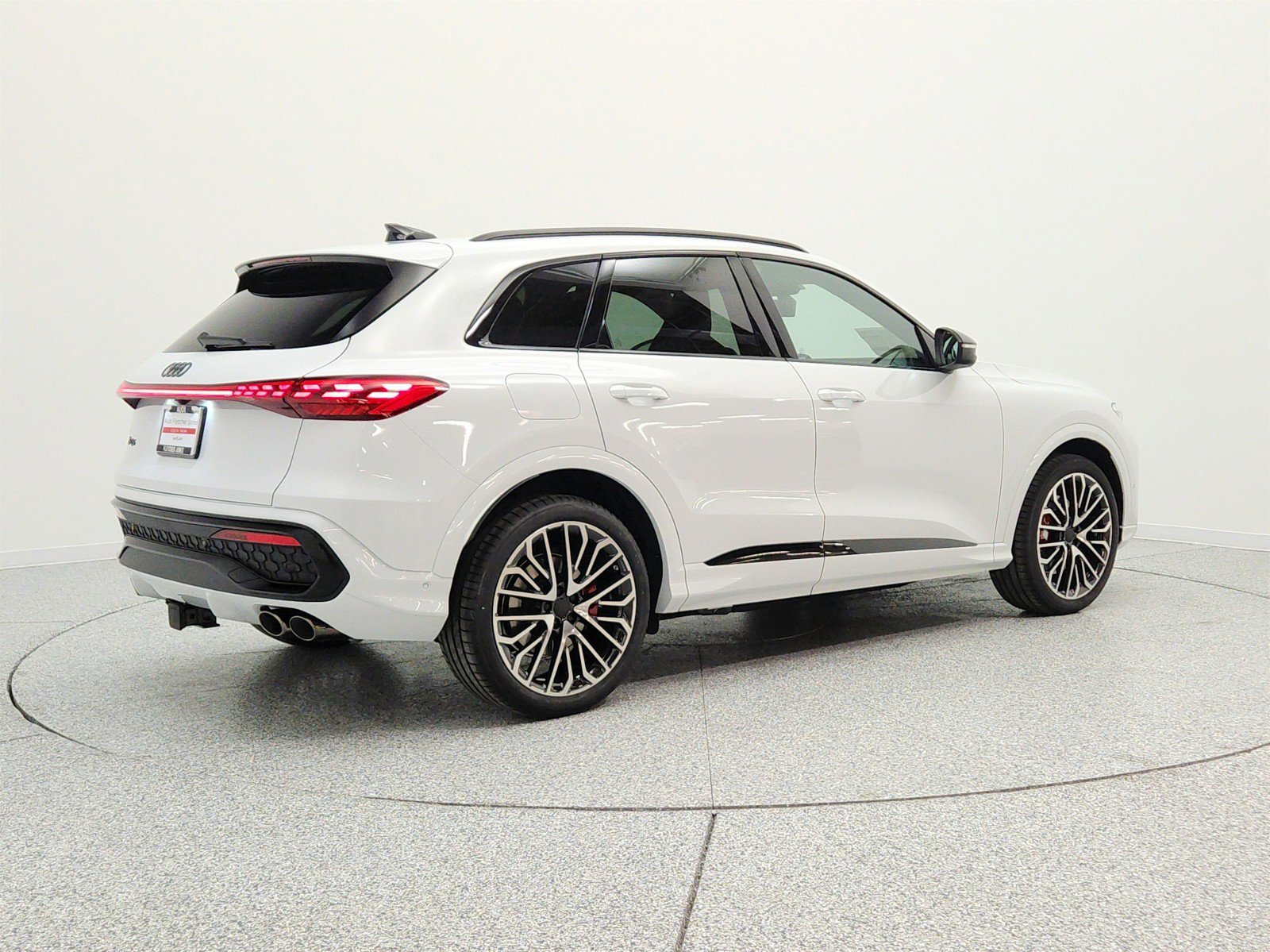 New 2026 Audi SQ5 Premium Plus AWD/4WD image 5