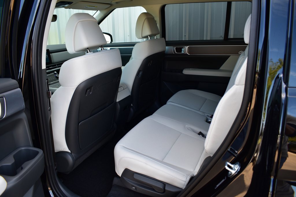 New 2026 Hyundai Santa Fe SE image 20