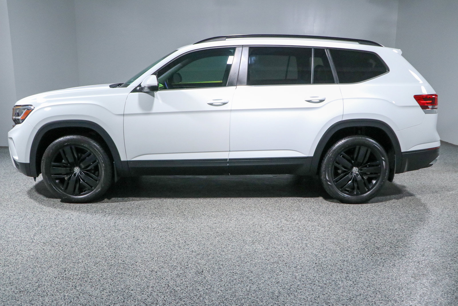 Used 2022 Volkswagen Atlas SE FWD image 10