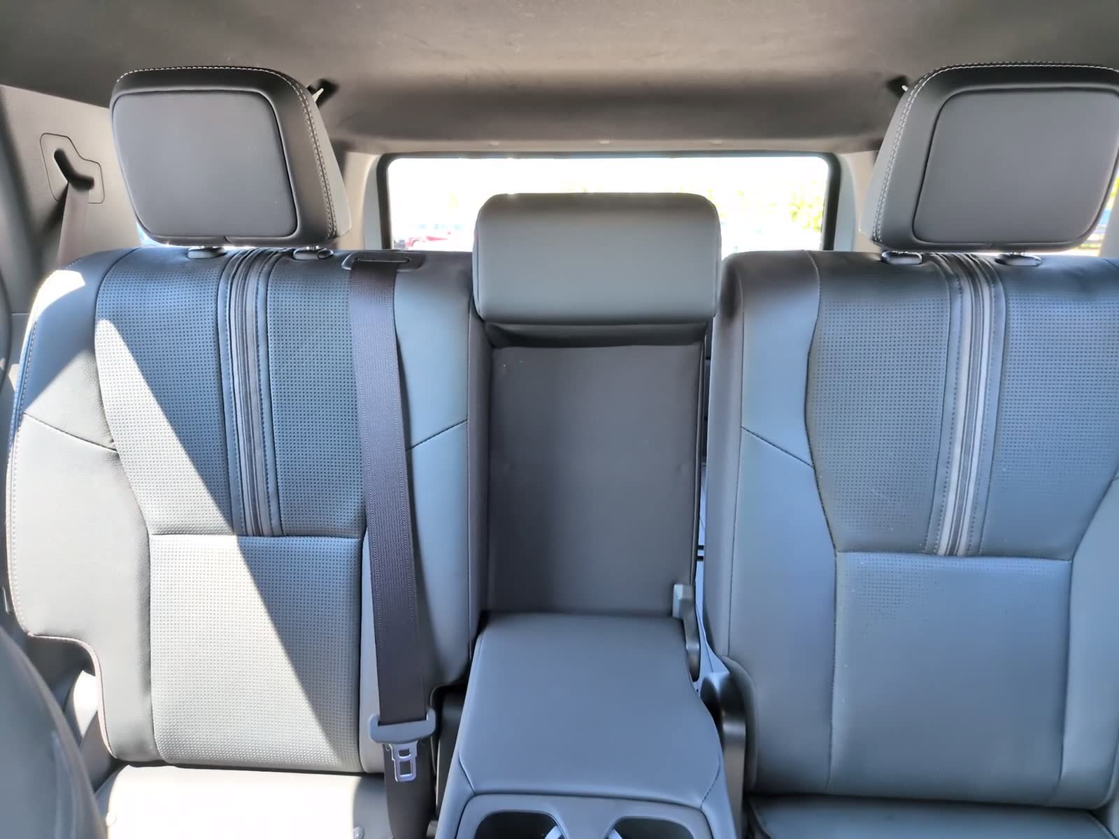 Used 2025 Toyota 4Runner Limited image 27