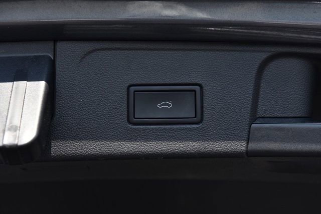 Certified 2023 Volkswagen Atlas SE image 26