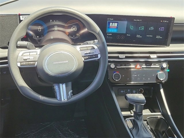 New 2025 Hyundai Tucson SEL image 3