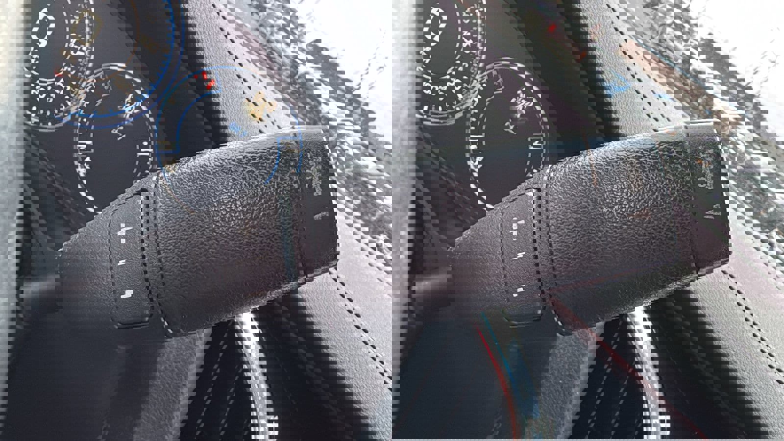 Used 2015 Cadillac Escalade Premium image 22