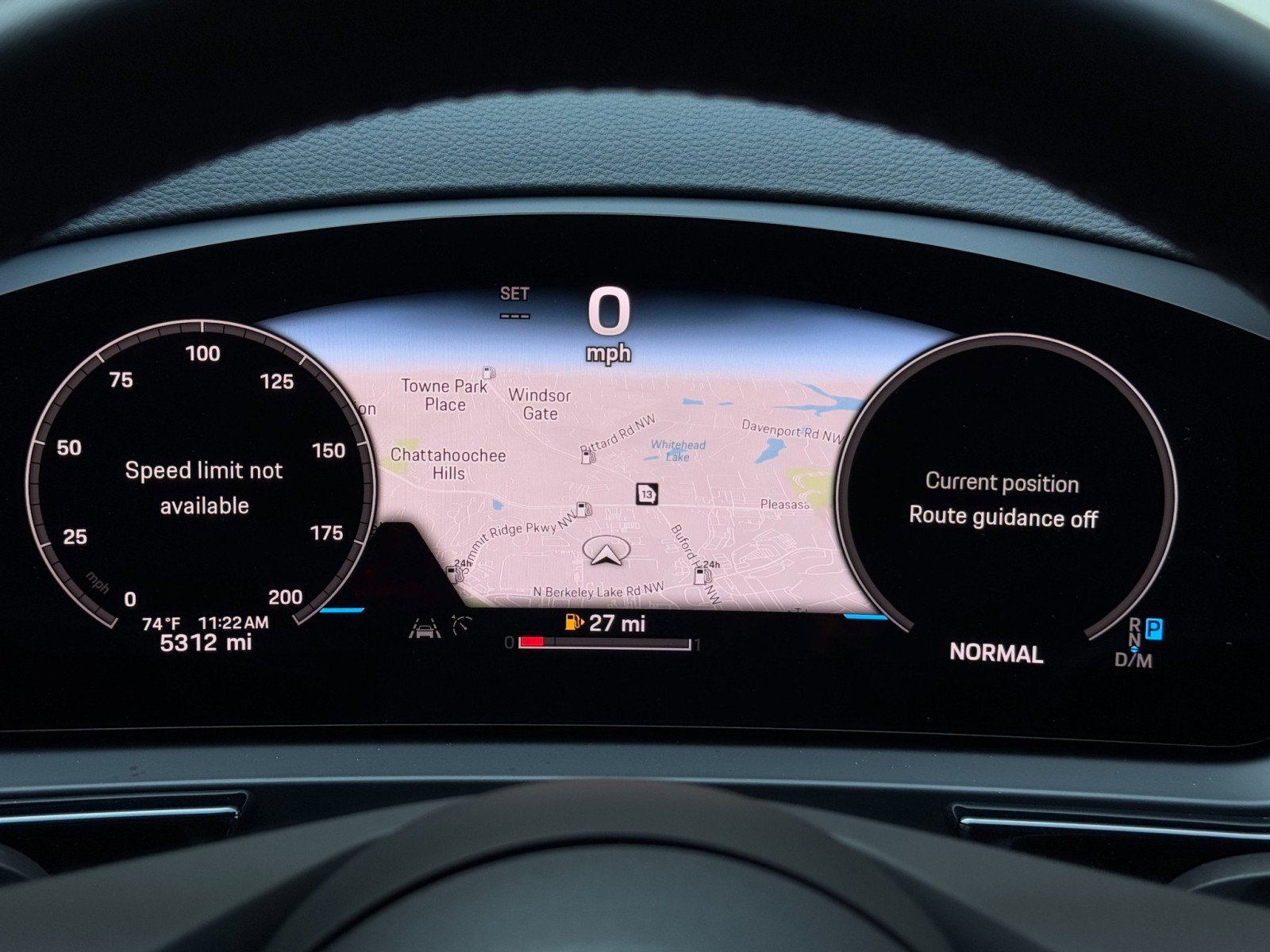 Used 2024 Porsche Cayenne S w/ Premium Package Plus image 21