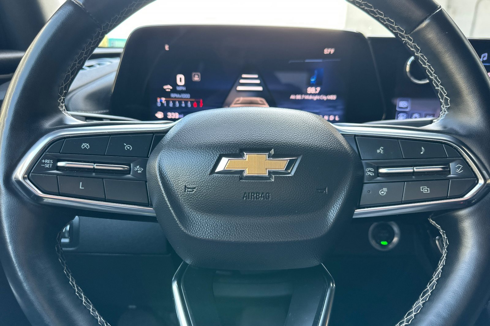 Certified 2024 Chevrolet Traverse LT image 31