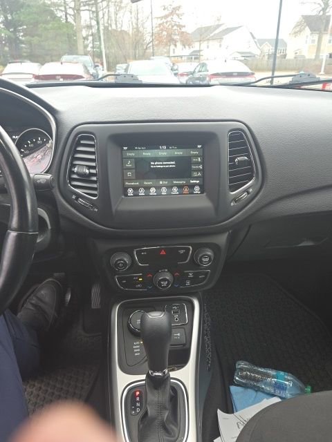 Used 2020 Jeep Compass Sport w/ Cold Weather Group image 2