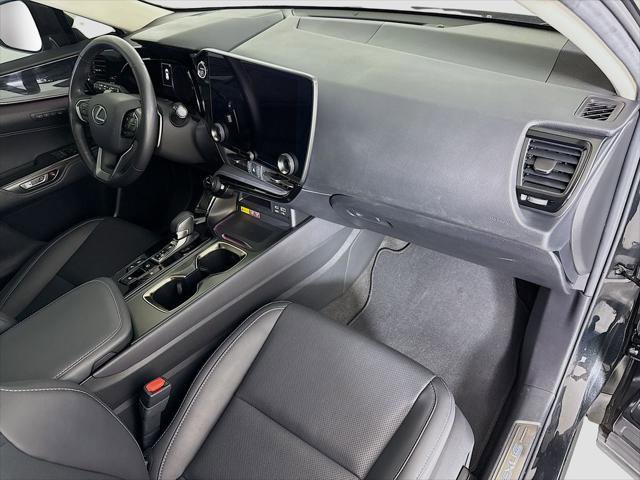 Certified 2022 Lexus NX 350h AWD image 17