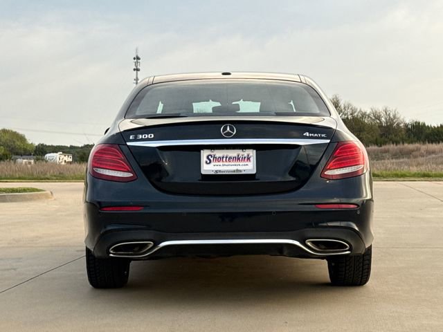 Used 2018 Mercedes-Benz E 300 4MATIC image 7