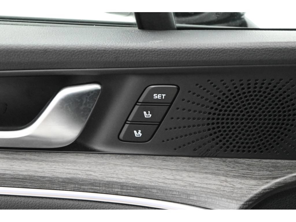 Certified 2025 Kia K5 EX FWD image 31