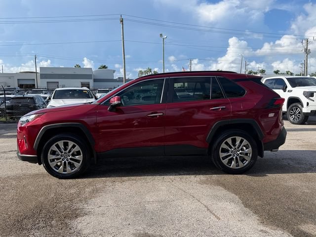 Used 2024 Toyota RAV4 Limited FWD image 4