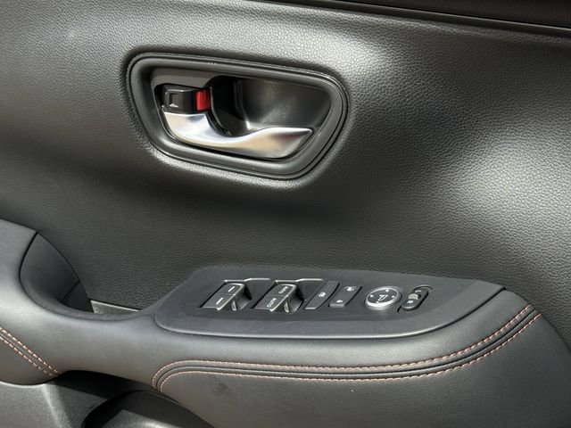 Used 2025 Honda HR-V Sport image 26
