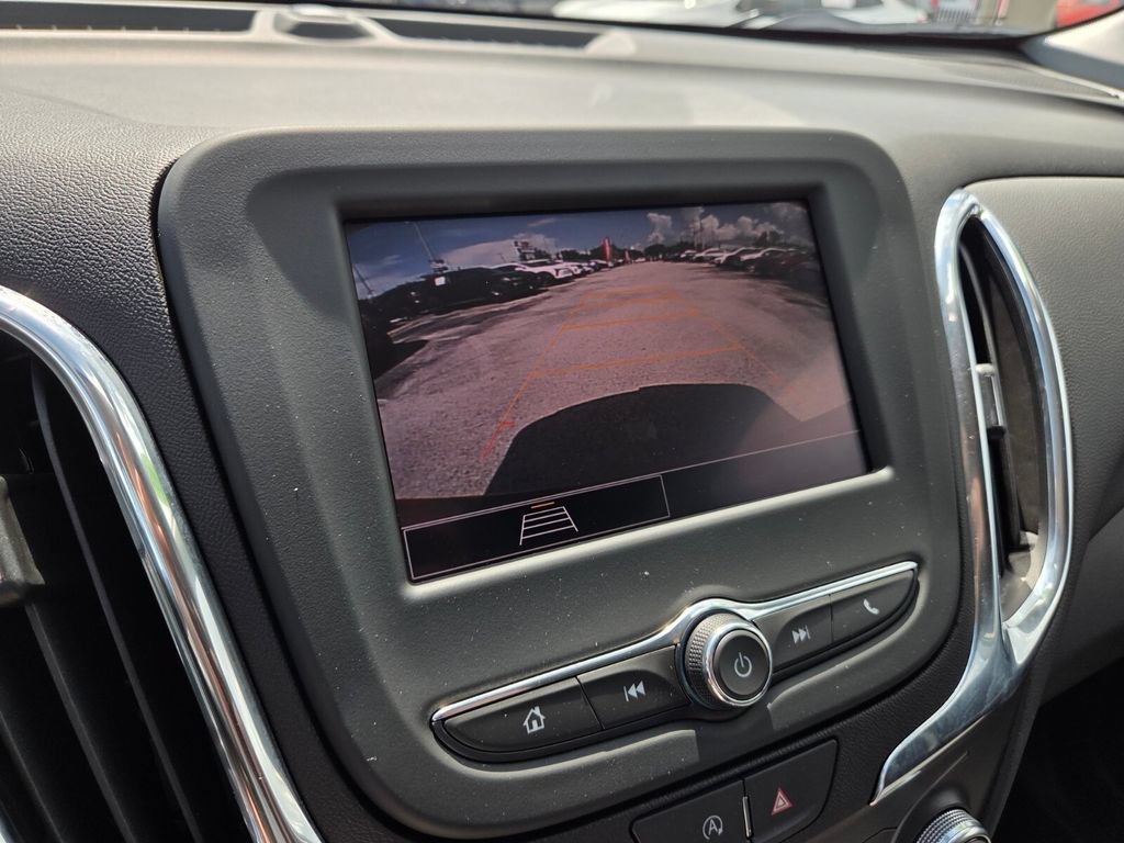 Used 2024 Chevrolet Equinox LT w/ LPO, Cargo Package FWD image 33
