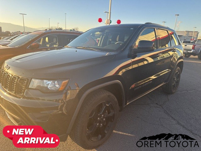 Used 2018 Jeep Grand Cherokee Laredo image 13