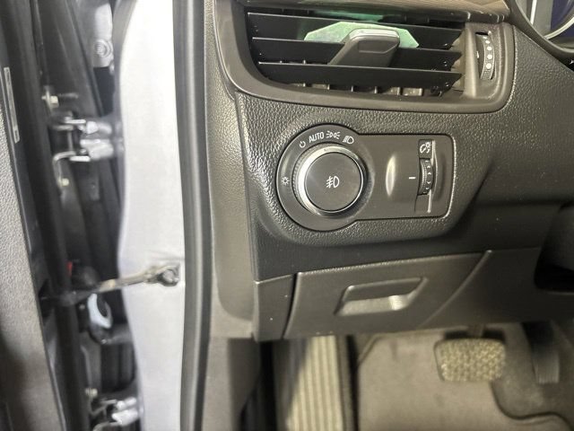 Used 2019 Buick Envision Premium AWD/4WD image 17
