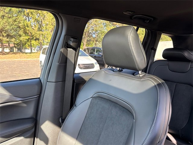 New 2025 Jeep Grand Cherokee Altitude image 23