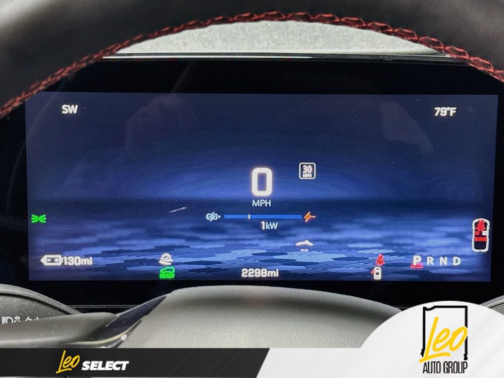 Used 2026 Chevrolet Equinox EV RS w/ Convenience Package II FWD image 15