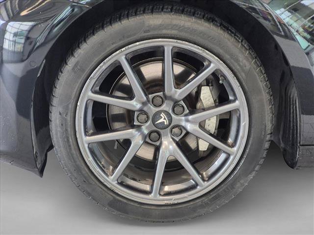 Used 2019 Tesla Model 3 Mid Range RWD image 14