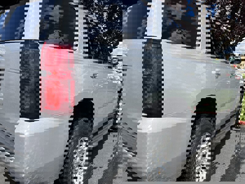 Used 2017 Chevrolet Tahoe LT AWD/4WD image 12