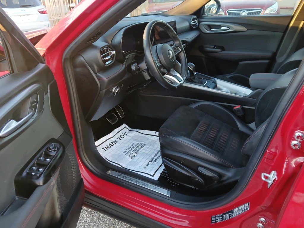 Used 2024 Dodge Hornet GT image 9