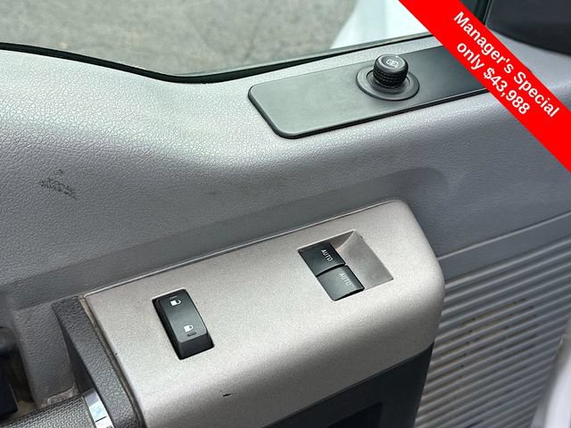 Used 2019 Ford F750 2WD Regular Cab Super Duty image 15