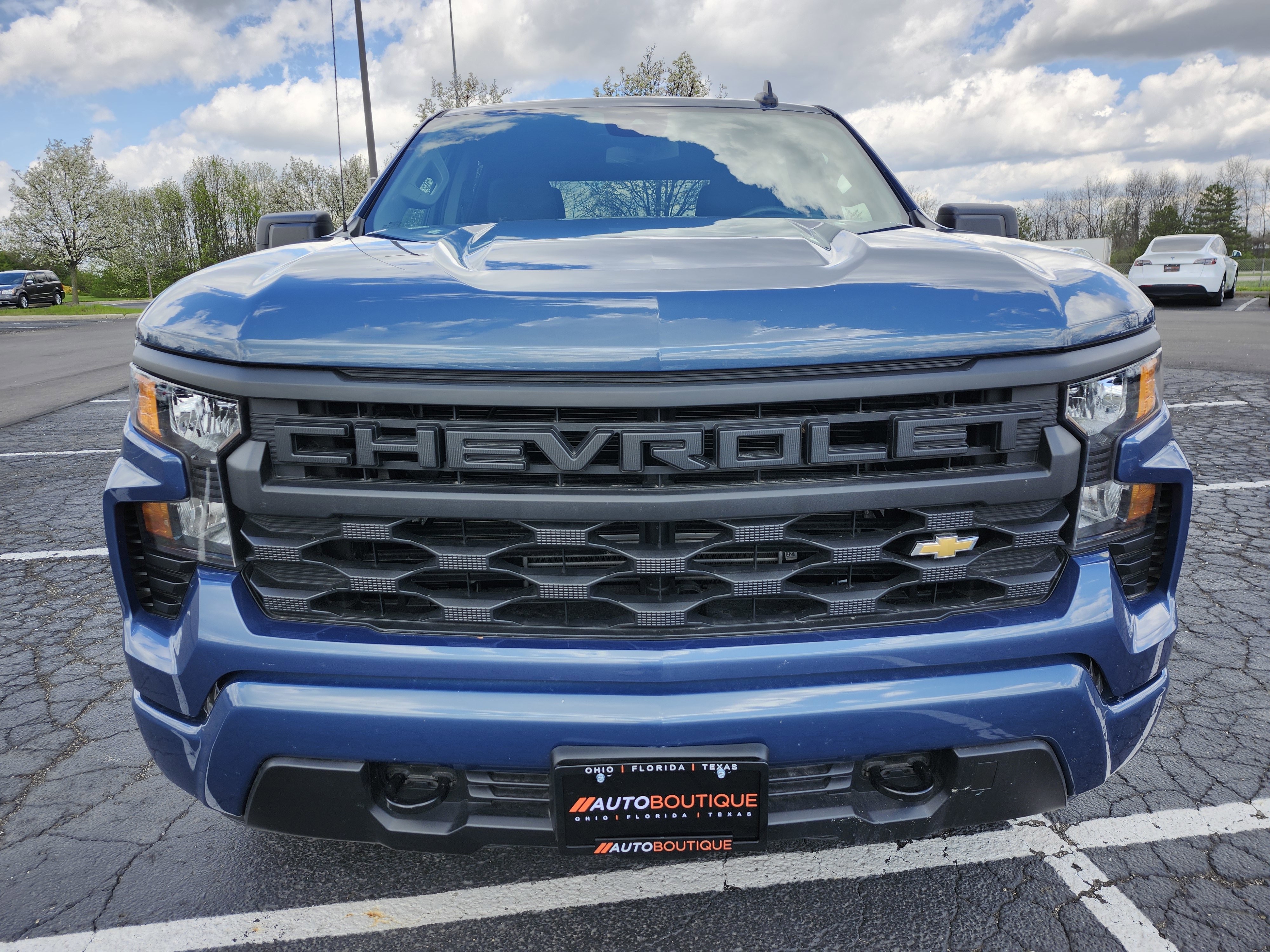 Used 2024 Chevrolet Silverado 1500 Custom AWD/4WD image 11